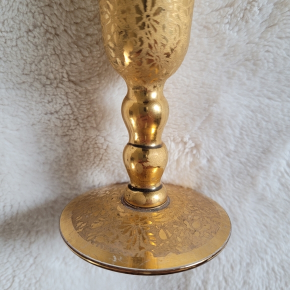 •SOLD• Vintage gold bud vase - Picture 3 of 5
